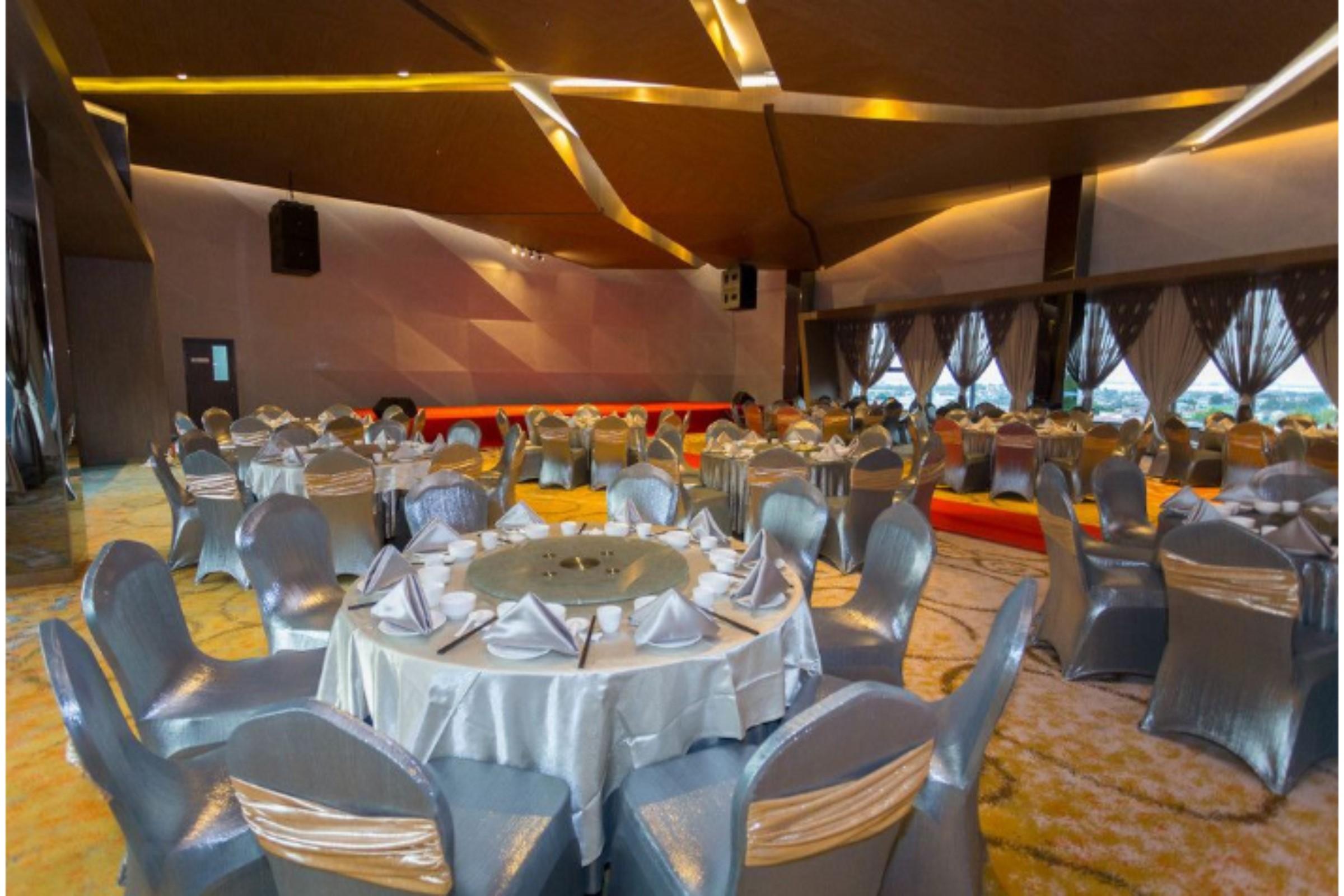 Ibis Styles Batam Nagoya Otel Dış mekan fotoğraf