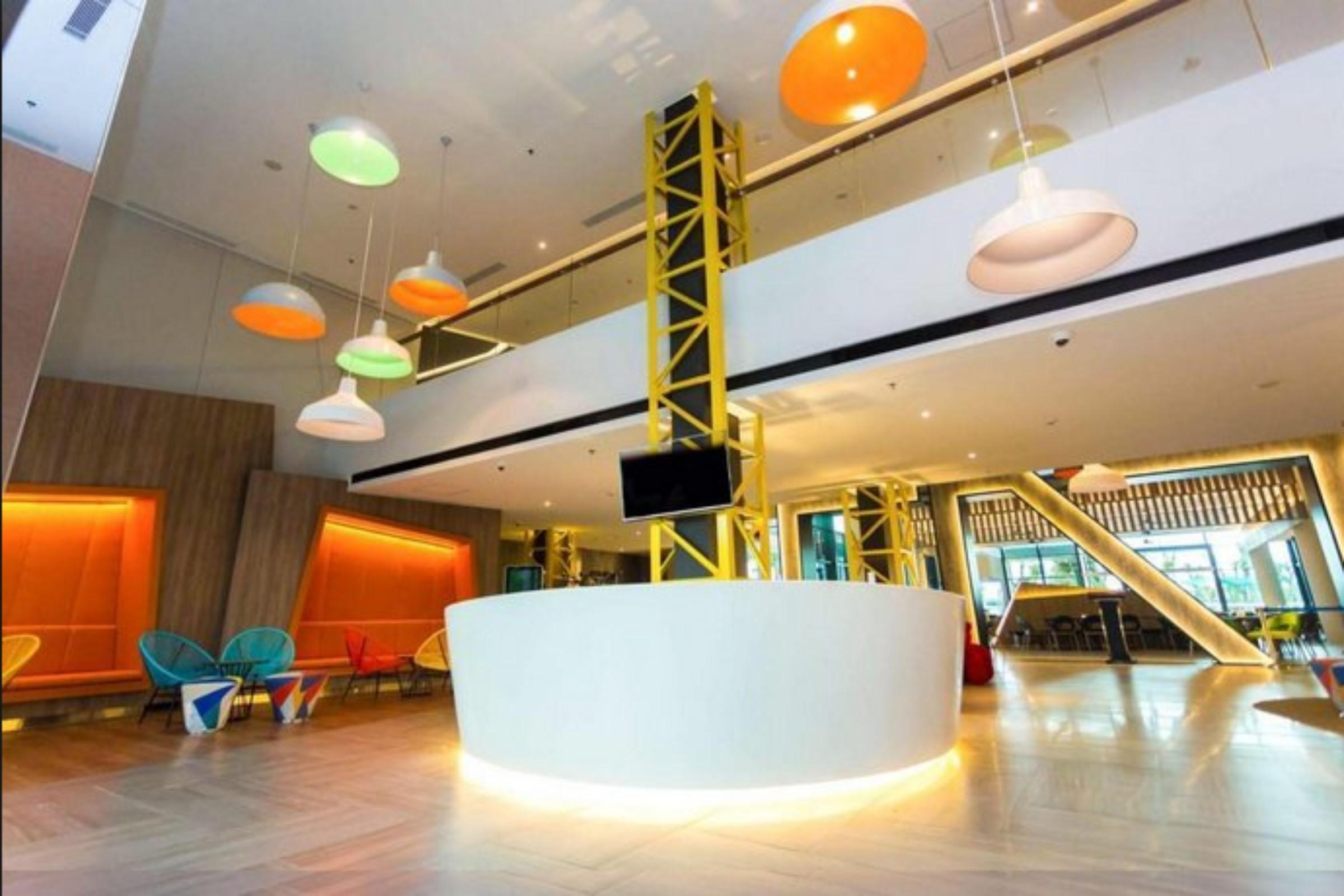 Ibis Styles Batam Nagoya Otel Dış mekan fotoğraf