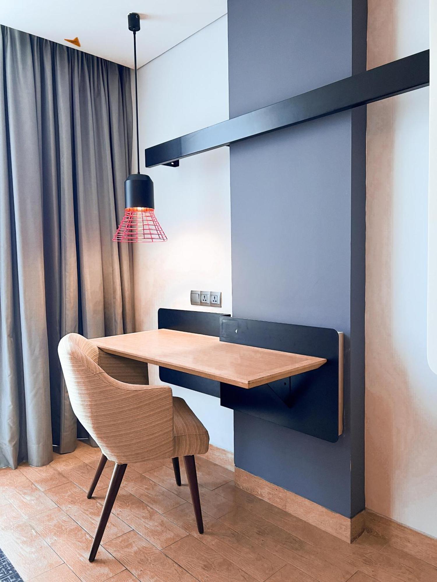 Ibis Styles Batam Nagoya Otel Dış mekan fotoğraf